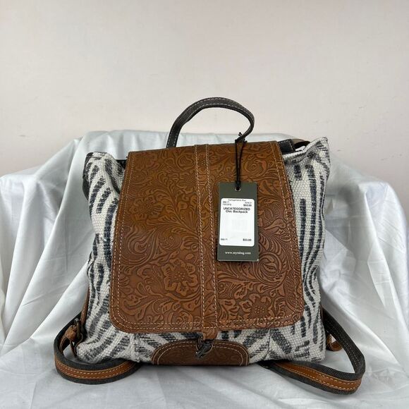 New Myra Backpack Boho Leather Chic Women Brown and white western-inspired - Picture 1 of 8